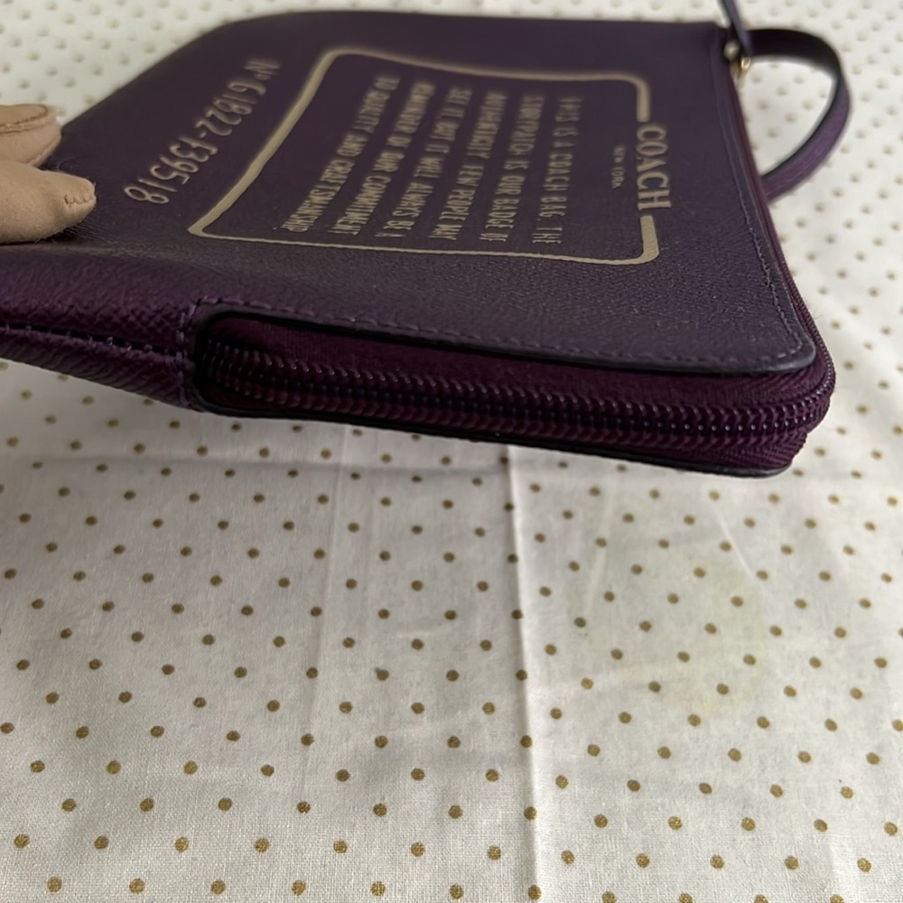 COACH Story patch city clutch with strap - Picture 7 of 8